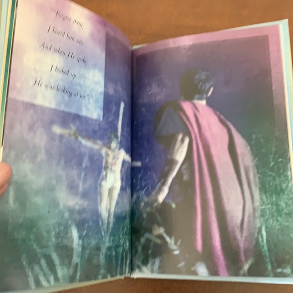 4 Max Lucado   Resurrection Morning Gift Books - Picture 5 of 7